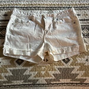 Maurices white shorts